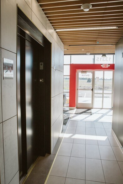 More Photos Of 13315 E 112th St N, Owasso Office For Lease