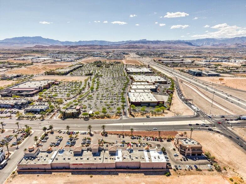 More Photos Of 6830-6870 S Rainbow Blvd, Las Vegas Unknown For Lease