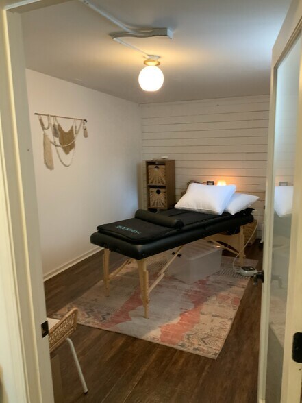 More Photos Of 1601 Riverside Dr, Nashville Storefront For Lease