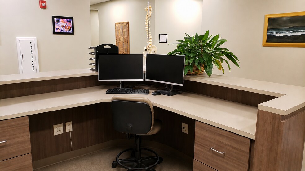 More Photos Of 400-444 Clinchfield St, Kingsport Medical For Lease