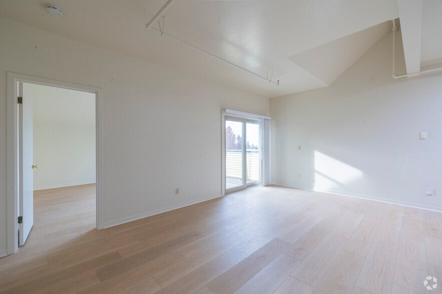 More Photos Of 2974-2980 College Ave, Berkeley Apartments For Lease