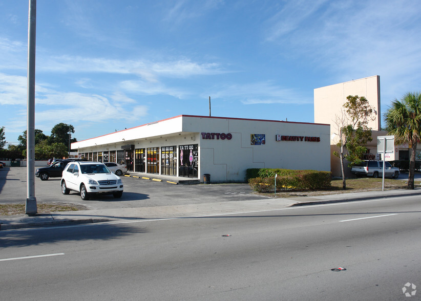 Primary Photo Of 20-68 NW 167th St, Miami Storefront For Lease