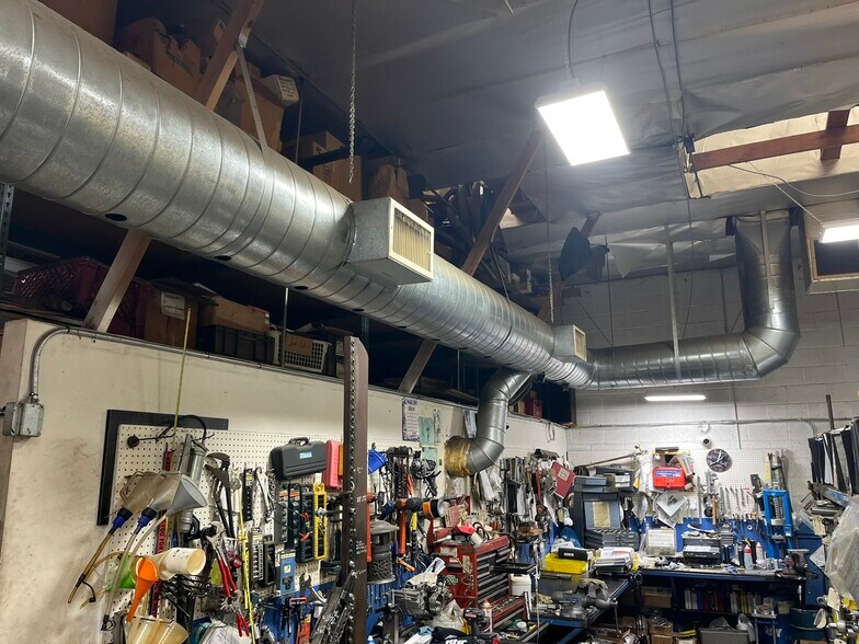 More Photos Of 10825 Silicon Ave, Montclair Service For Sale