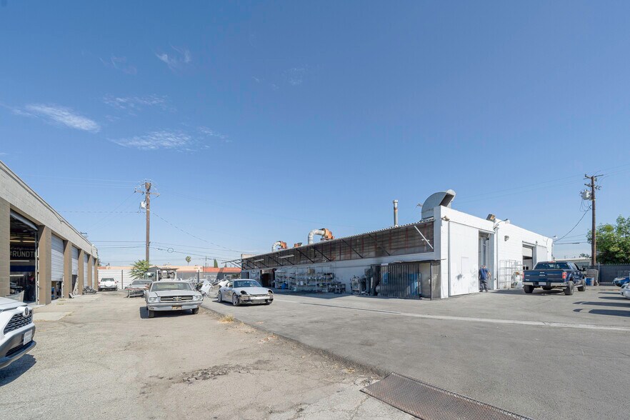 More Photos Of 2501 Tyler Ave, El Monte Warehouse For Sale