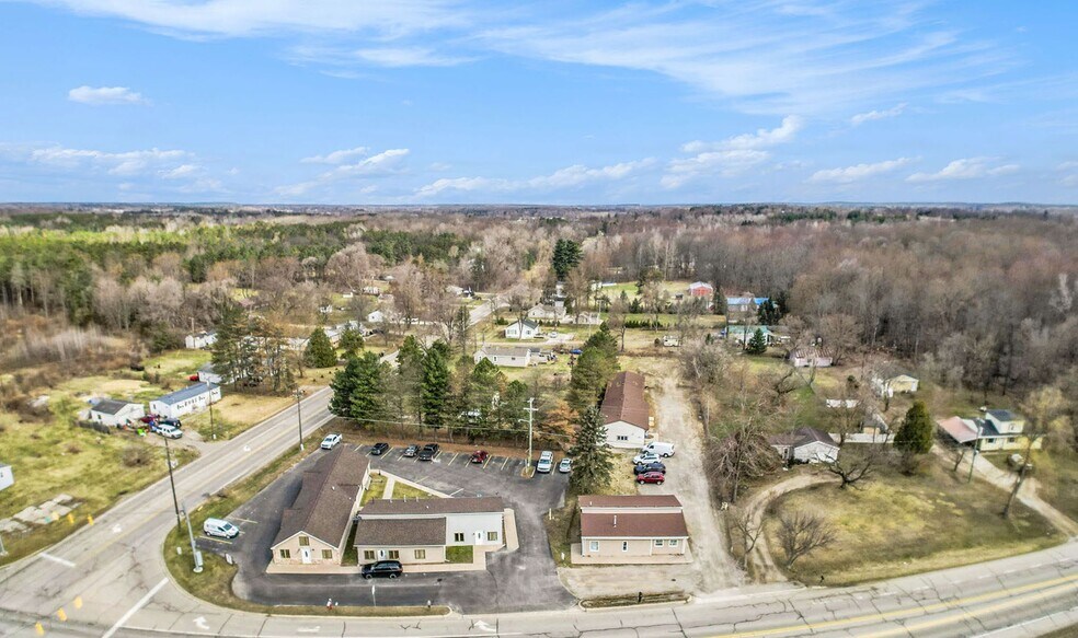 More Photos Of , Lapeer Unknown For Sale