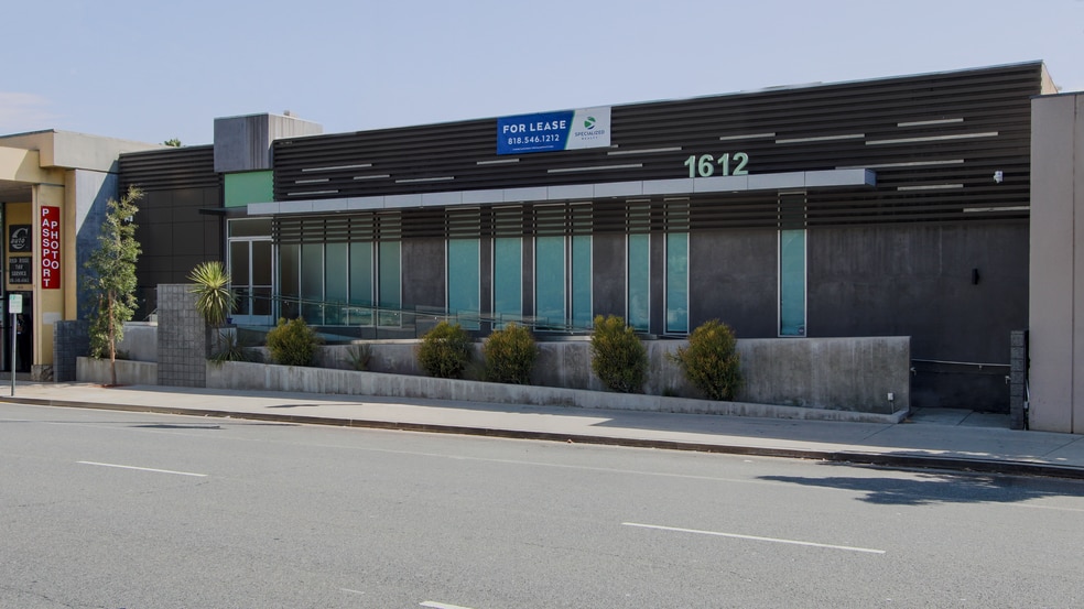 Primary Photo Of 1612 W Glenoaks Blvd, Glendale Office For Sale