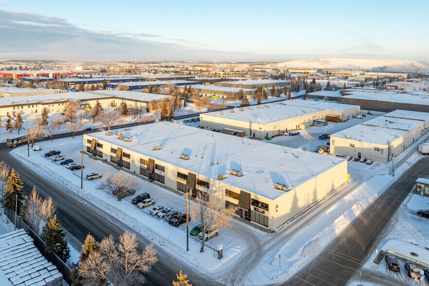 More Photos Of 16204-16240 116 Av NW, Edmonton Unknown For Lease