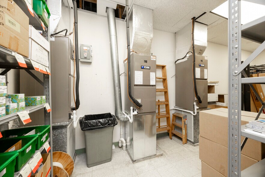 More Photos Of 220 Stahl Rd, Harleysville Research And Development For Sale