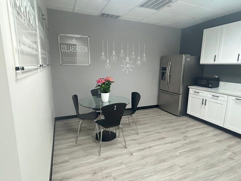 More Photos Of 1524 Brookhollow Dr, Santa Ana Coworking Space