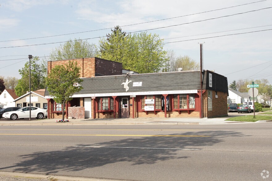 Primary Photo Of 4101 Division Ave S, Grand Rapids Freestanding For Sale