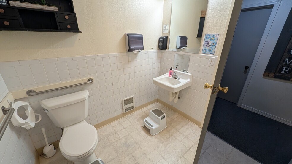 More Photos Of 315 N 4th St, Coeur d'Alene Daycare Center For Sale