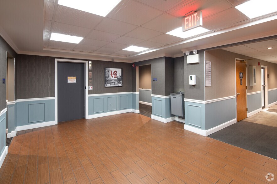 More Photos Of 715 Twining Rd, Dresher Office For Lease