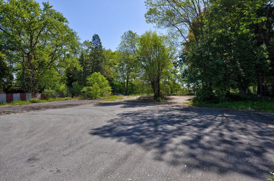 More Photos Of 183-185 Church Ave, Ballston Spa Land For Sale