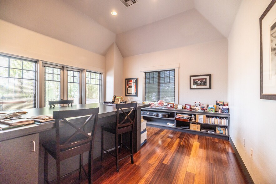 More Photos Of 420 W Roosevelt St, Phoenix Office Residential For Sale