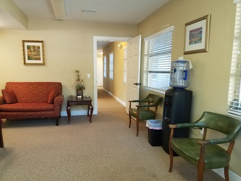 More Photos Of , Bradenton Office For Sale