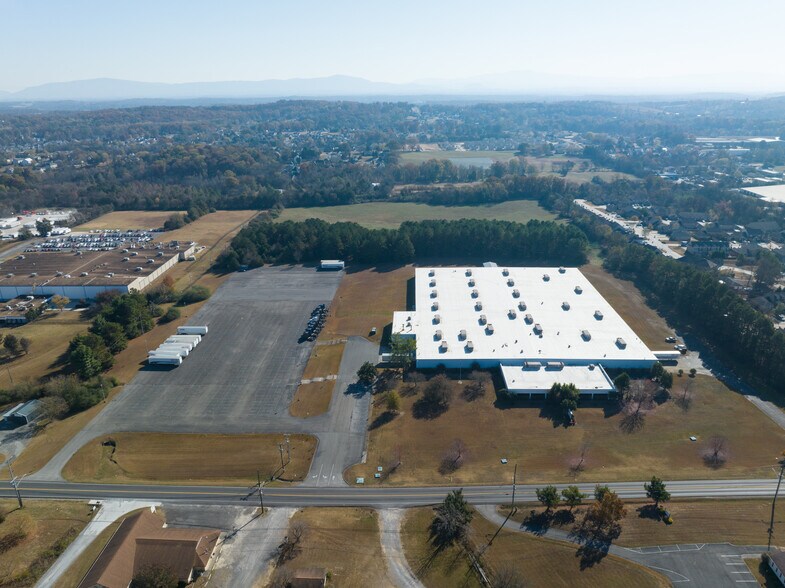 More Photos Of 3800 Old Tasso Rd NE, Cleveland Manufacturing For Lease