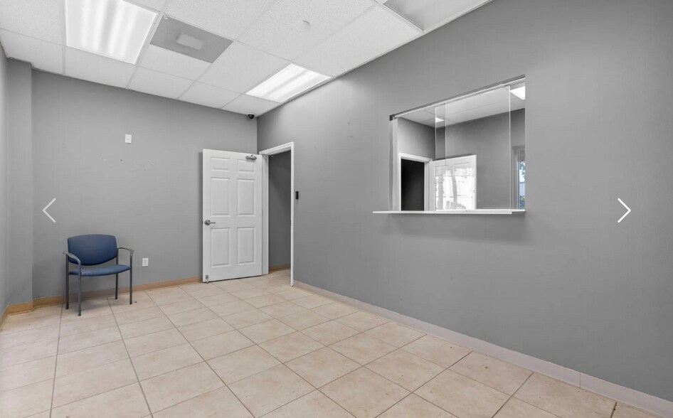 More Photos Of 4200 Dow Rd, Melbourne Unknown For Lease