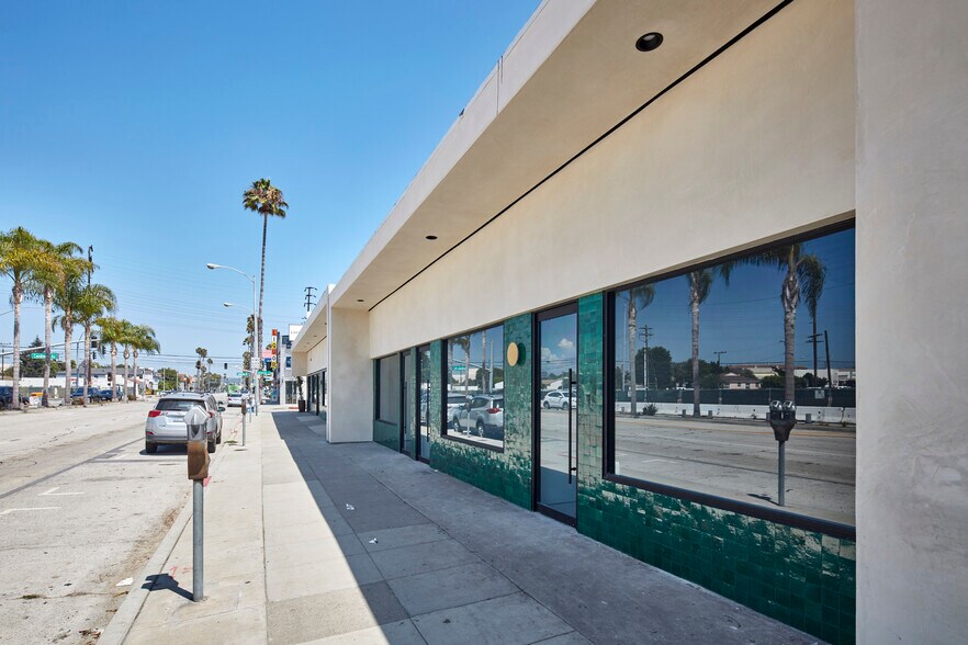 More Photos Of 12430-12464 W Washington Blvd, Los Angeles Freestanding For Lease