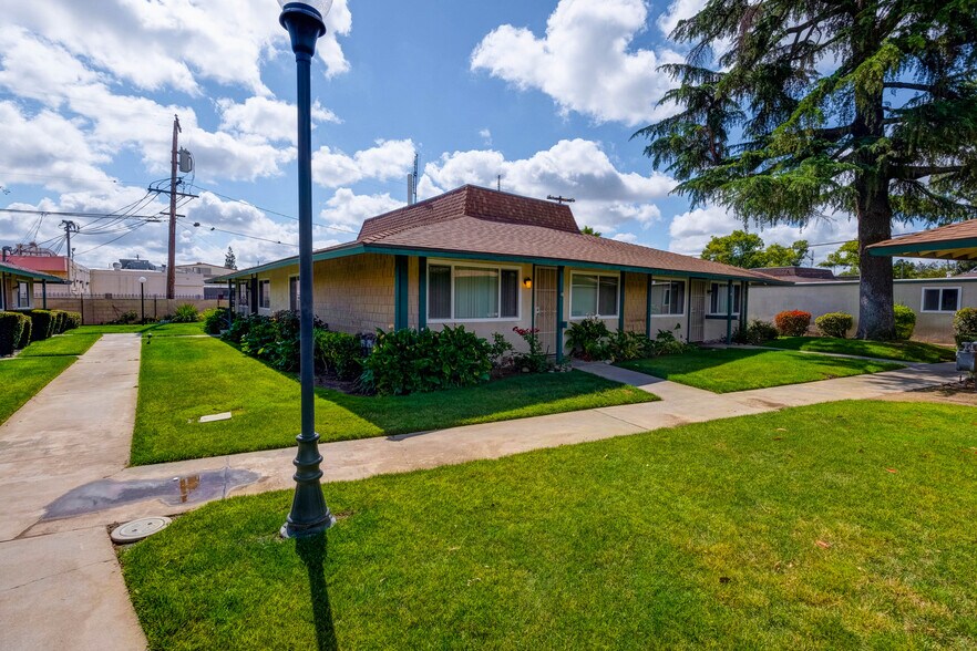 Primary Photo Of 1501 W Shields Ave, Fresno Apartments For Sale