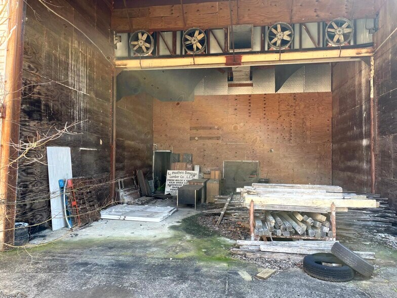 More Photos Of 3016 Highway 81, Fall Branch Land For Sale