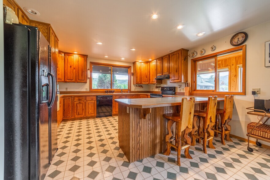 More Photos Of 12455 N Placid Lake Rd, Seeley Lake Specialty For Sale
