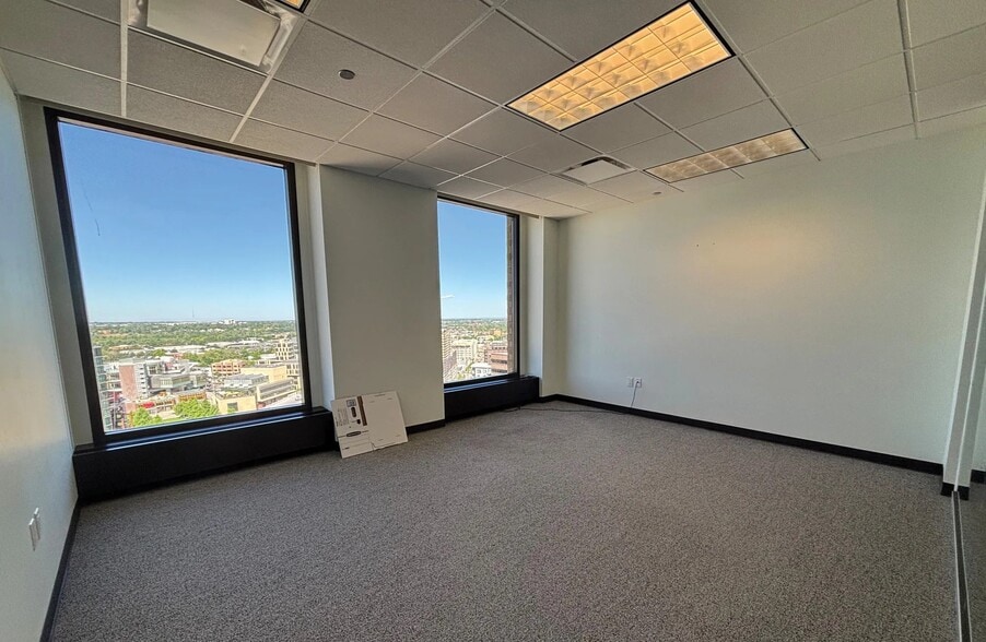 More Photos Of 101 S Capitol Blvd, Boise Office For Lease