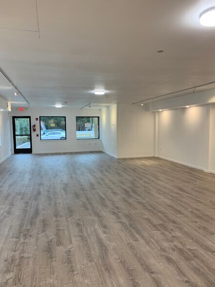 More Photos Of 963 US Highway 9, South Amboy Storefront Retail Office For Sale