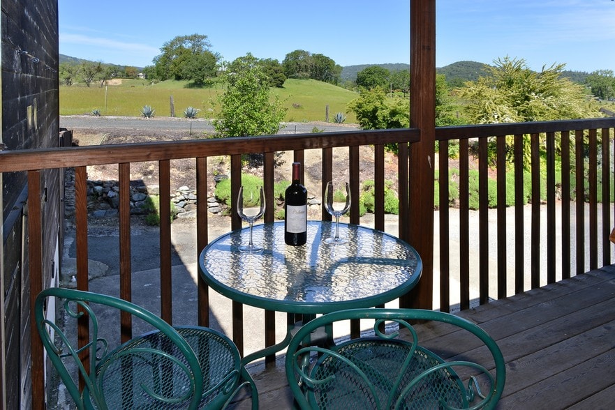 More Photos Of 14600 S Highway 101, Hopland Winery Vineyard For Sale