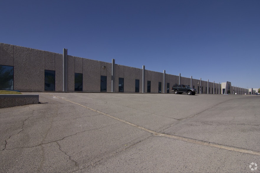 More Photos Of 12160 Rojas Dr, El Paso Warehouse For Lease