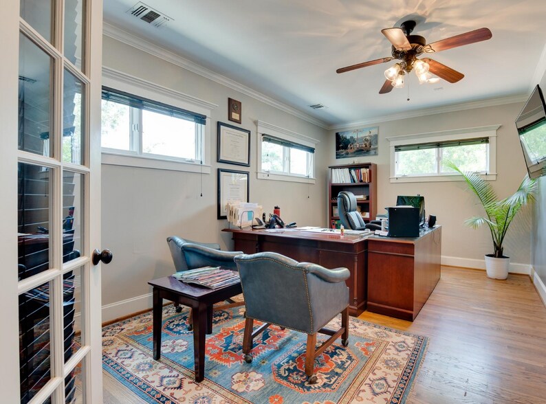 More Photos Of 420 Heights Blvd, Houston Office Residential For Sale