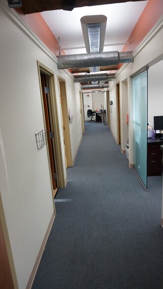 More Photos Of 235-237 Cypress St, Brookline Medical For Lease