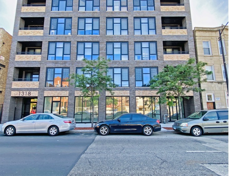 Primary Photo Of 1318 N Western Ave, Chicago Apartments For Lease