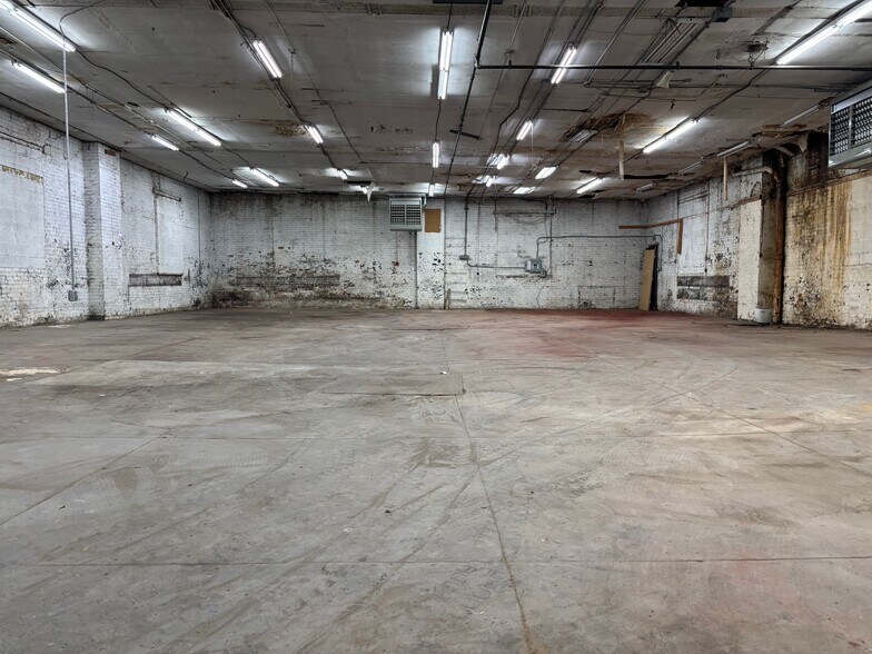 More Photos Of 191 Clifton Pl, Brooklyn Industrial For Lease