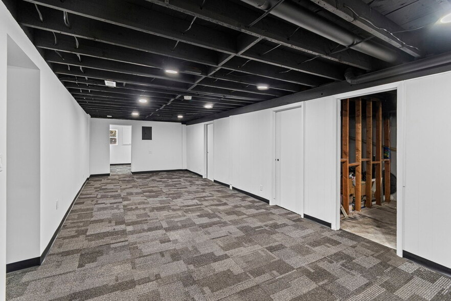 More Photos Of 2015 NW 50th St, Northmoor Religious Facility For Sale