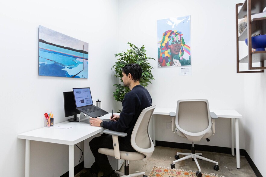 More Photos Of 1 Lackawanna Plz, Montclair Coworking Space