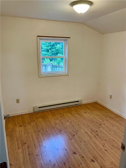 More Photos Of 1563 Old U.S. 22, Lenhartsville Apartments For Sale