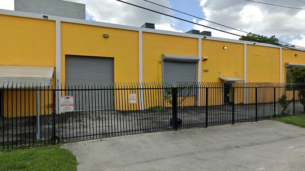 Primary Photo Of 2401 NW 34th Ave, Miami Warehouse For Lease