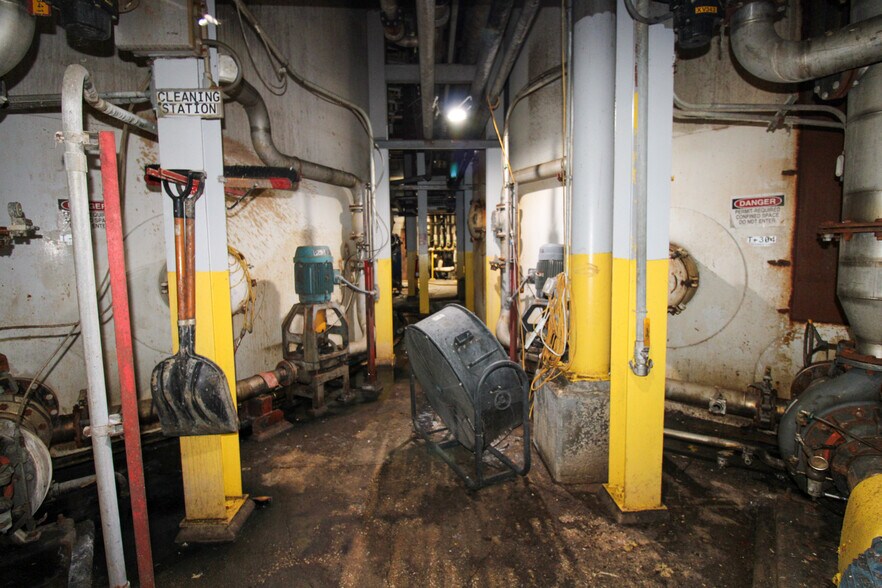 More Photos Of 6059 159th St, Galva Food Processing For Sale