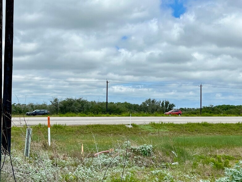 More Photos Of 1352 Lee Rd, Aransas Pass Land For Sale