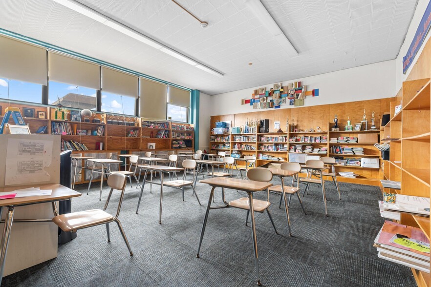 More Photos Of 21 Davidson Ave, Buffalo Schools For Sale