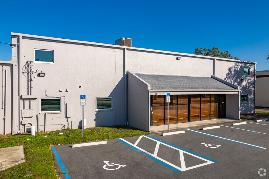 More Photos Of 110-114 Douglas Rd E, Oldsmar Manufacturing For Sale