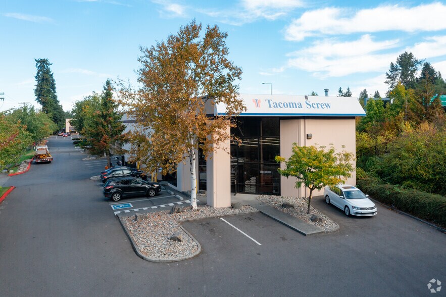 Primary Photo Of 11212-11220 120th Ave NE, Kirkland Manufacturing For Lease