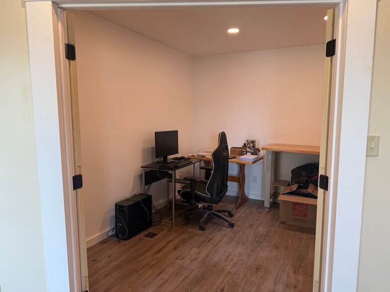 More Photos Of 46 Jefferson St, Brookville Storefront Retail Residential For Sale