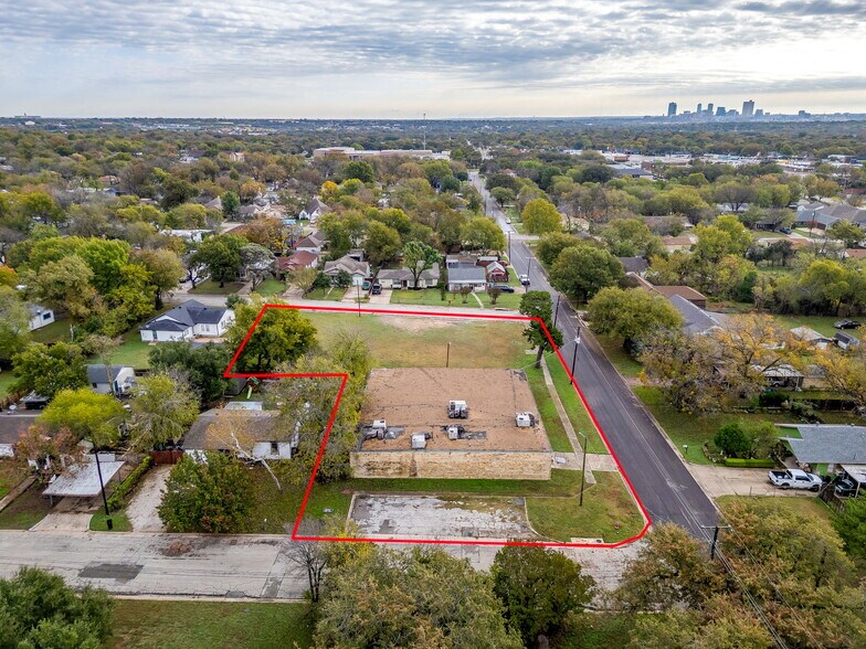 Primary Photo Of 5550 Baylor Ave, River Oaks Land For Sale