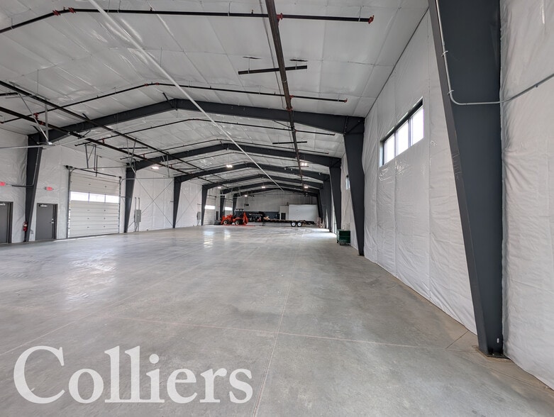 More Photos Of 11230 Joplin Rd, Boise Warehouse For Lease