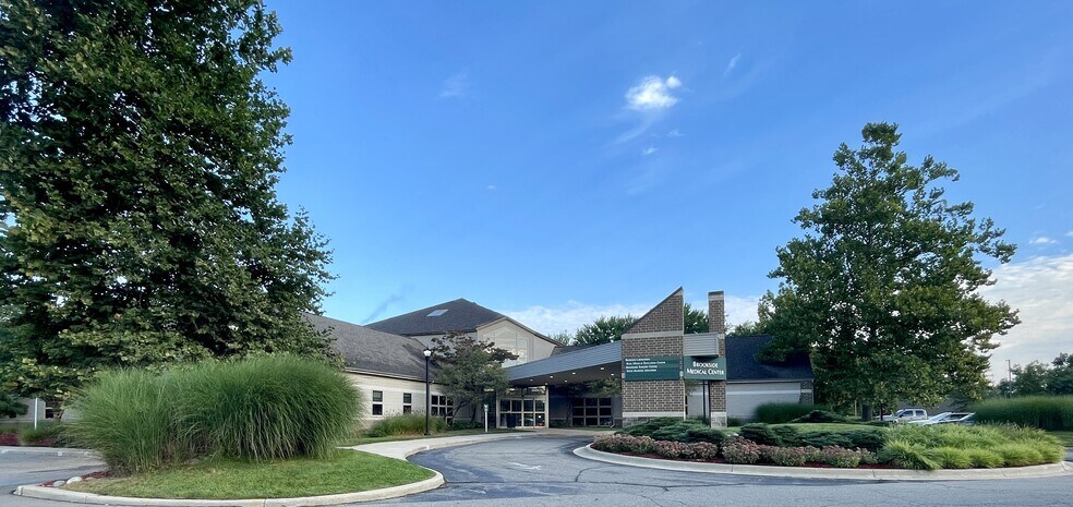 Primary Photo Of 3600 SW Capital Ave, Battle Creek Medical For Lease