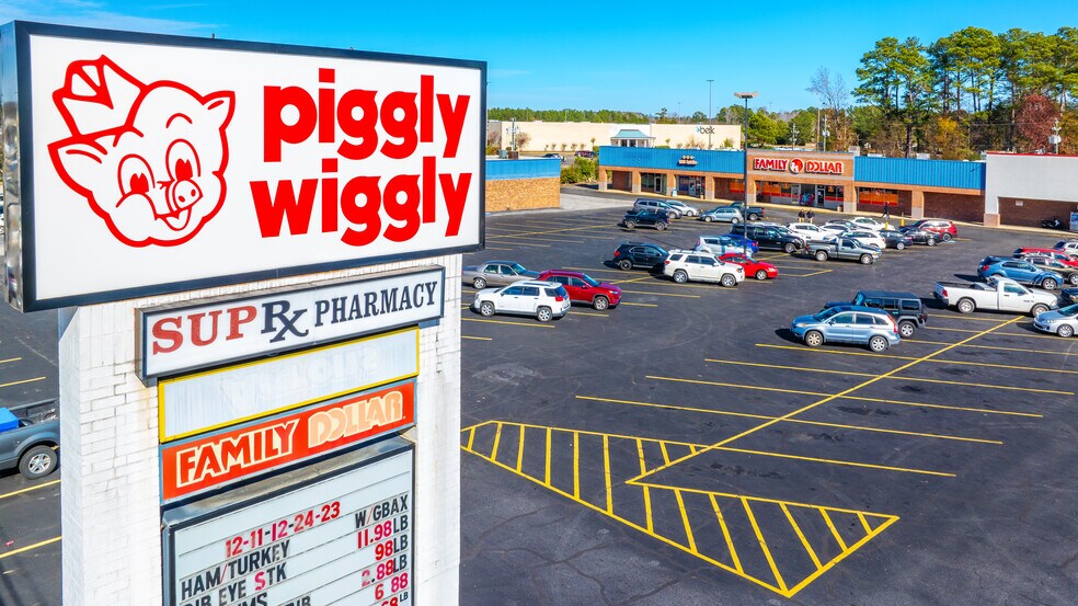 More Photos Of 1003-1025 Broad St, Sumter Unknown For Lease