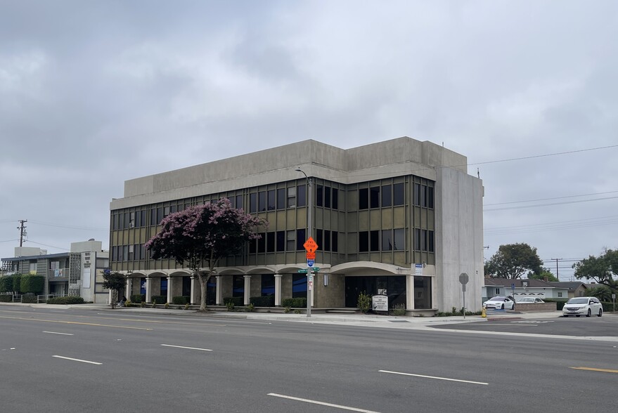 Primary Photo Of 18039 Crenshaw Blvd, Torrance Office For Lease