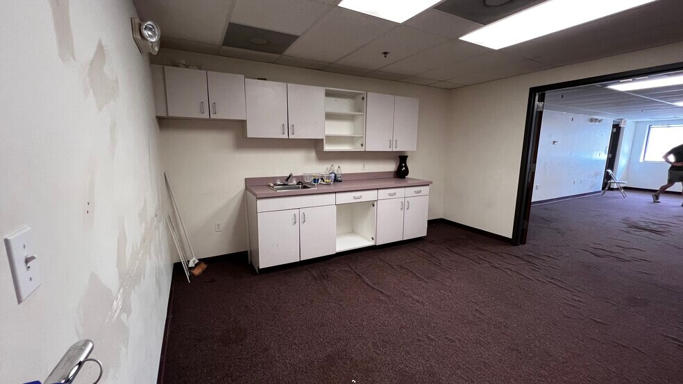 More Photos Of 1727-1801 Union Blvd, Allentown Warehouse For Lease