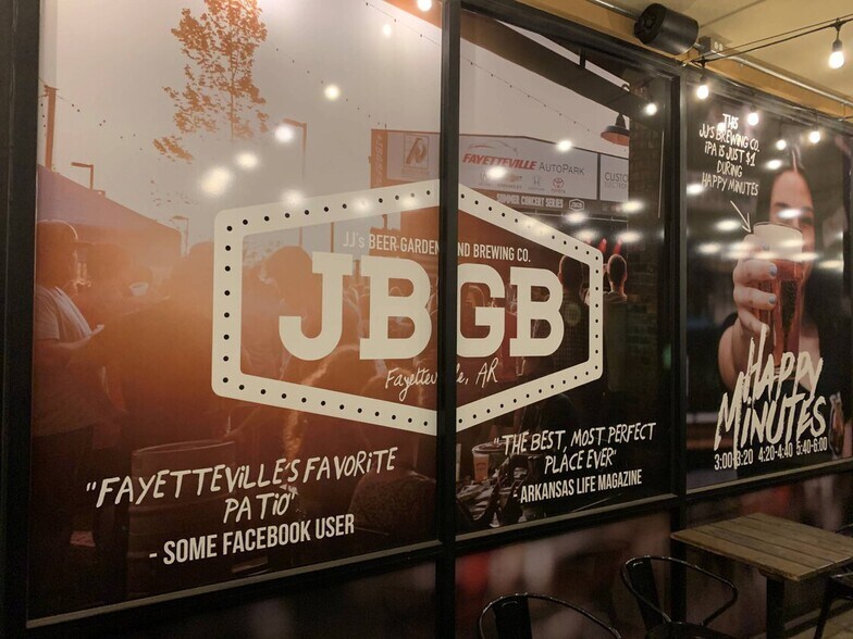 More Photos Of 3615 N Steele Blvd, Fayetteville Bar For Sale